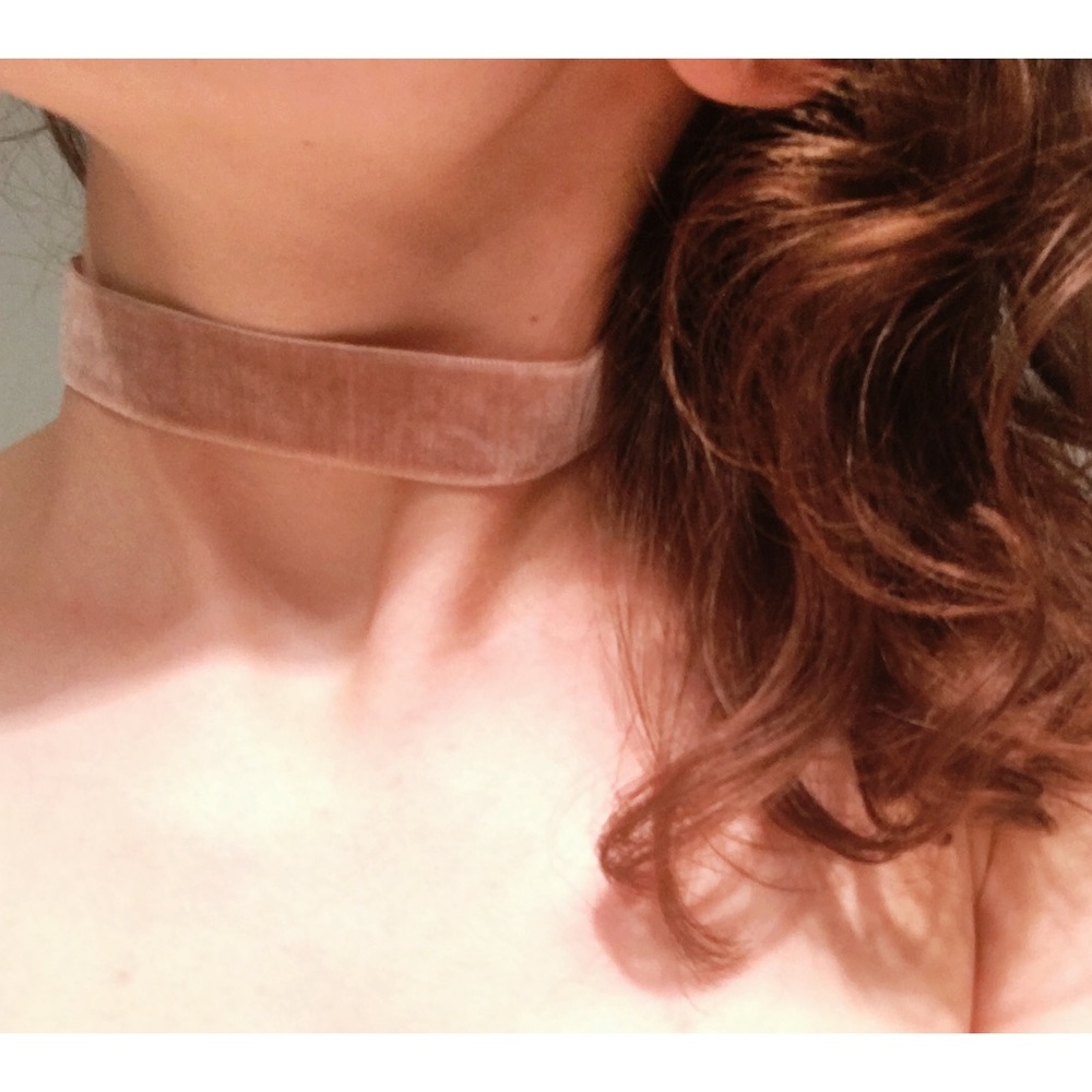 ❌sold❌Mauve velvet choker - Picture 5 of 5